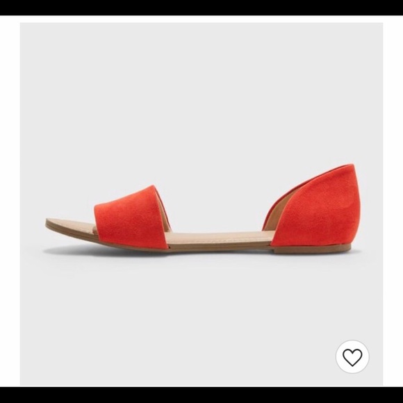 Red Target Sandals - Picture 2 of 3